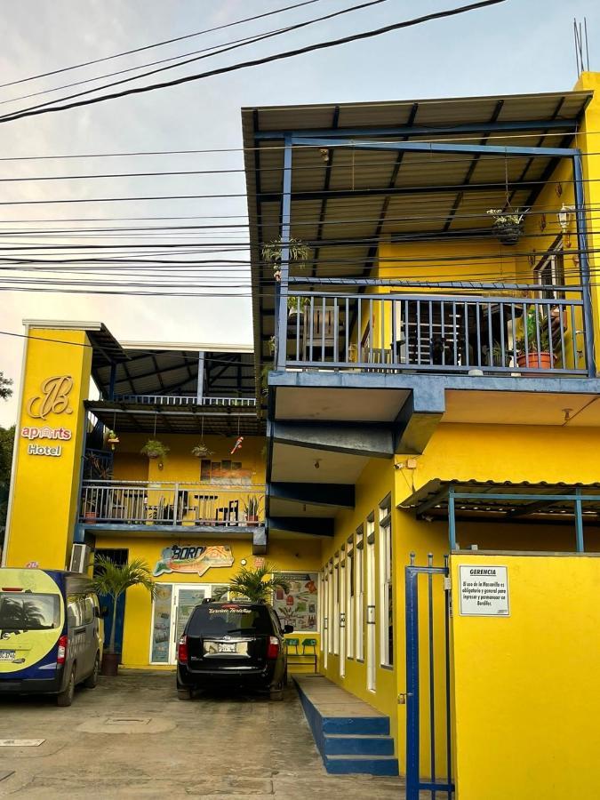 B Aparts Hotel Coxen Hole Dış mekan fotoğraf
